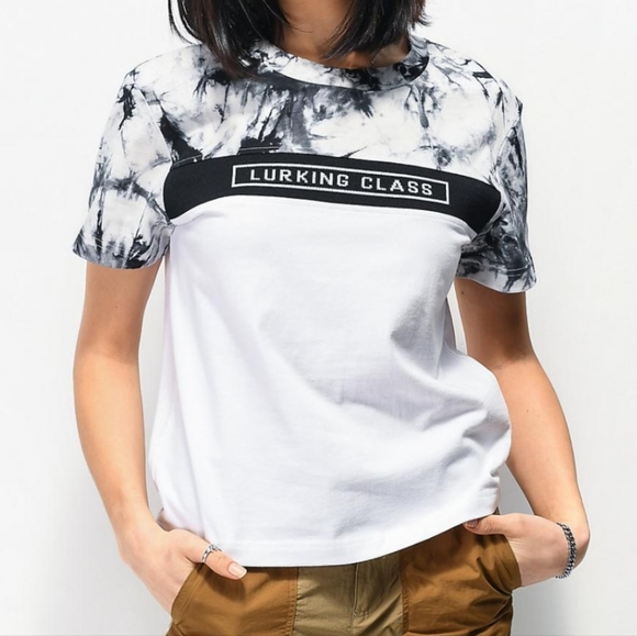 Lurking class by sketchy tank colorblock t-shirt - Picture 7 of 7